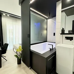 Gallerie Boutique Naples